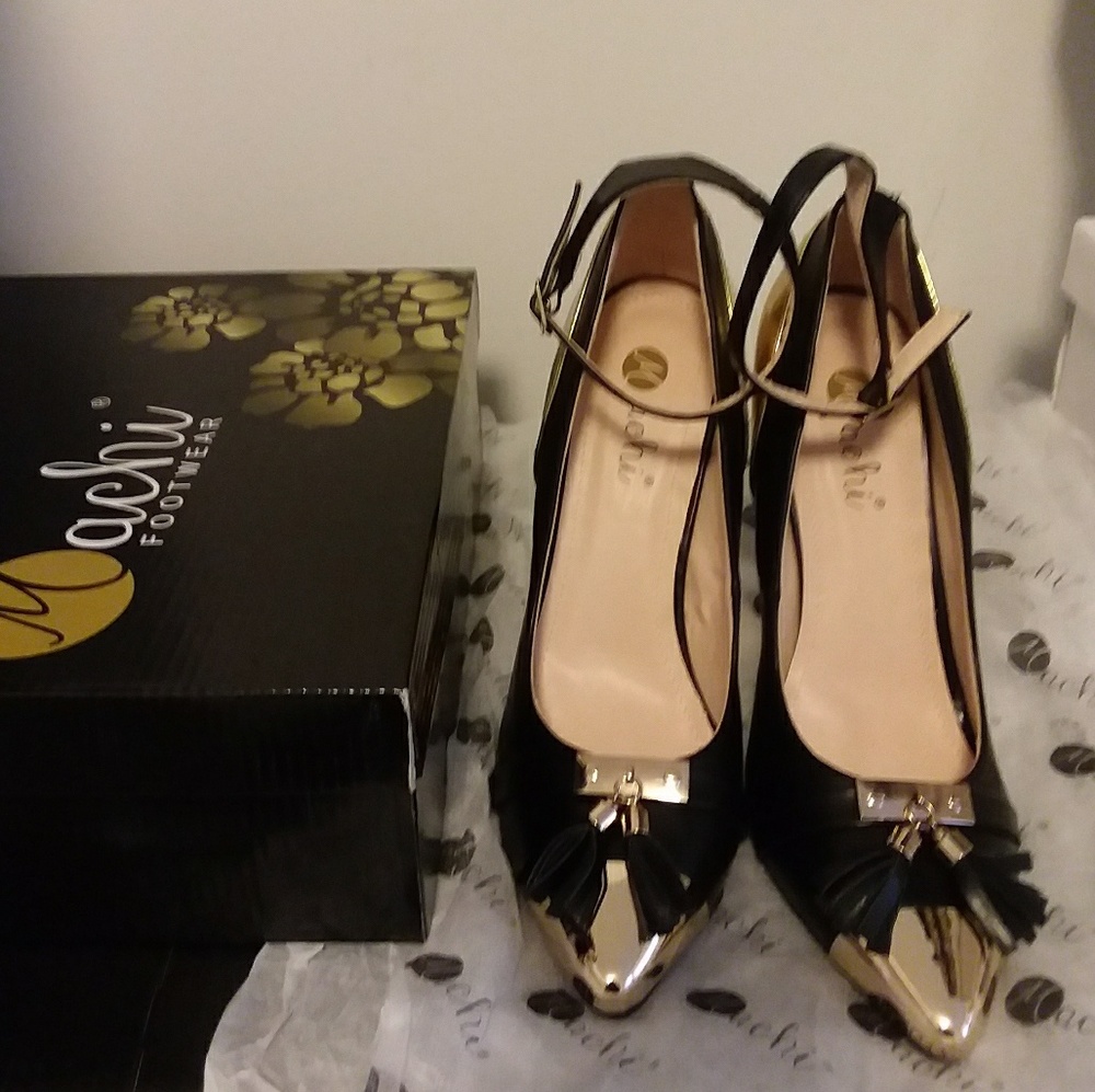 COPY - Black & Gold Metallic Tassel Stilleto Heels